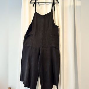 Meo Meli 100% linen Italian wide leg jumpsuit w/ pockets & adjustable tie straps